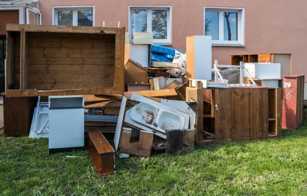 Best Construction Debris Removal  in Waupun, WI